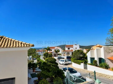 Moradia T5 para Venda em Loule (São Sebastião)