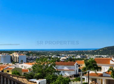 Moradia T5 para Venda em Loule (São Sebastião)