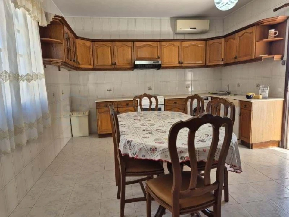 Moradia T5 para Venda em Loule (São Sebastião) Foto 44