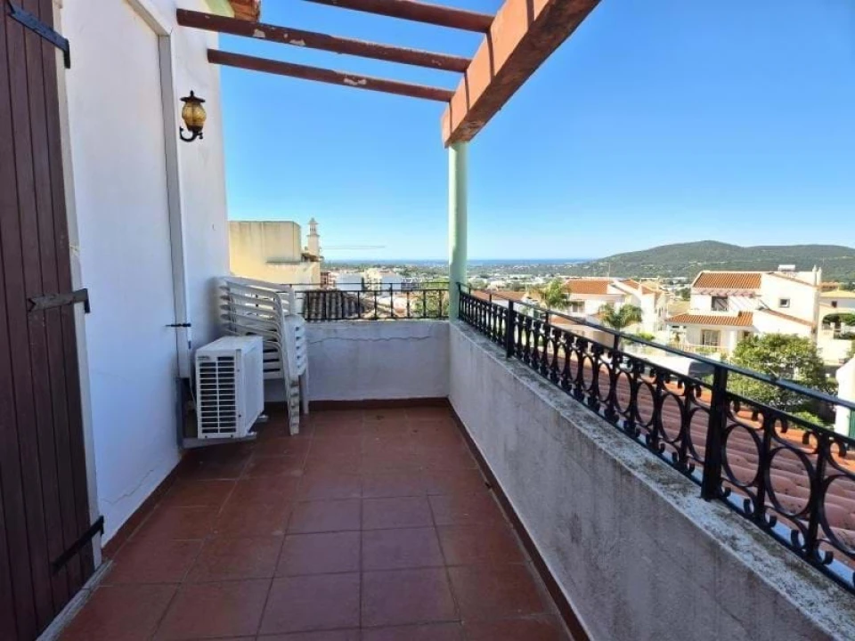 Moradia T5 para Venda em Loule (São Sebastião) Foto 33