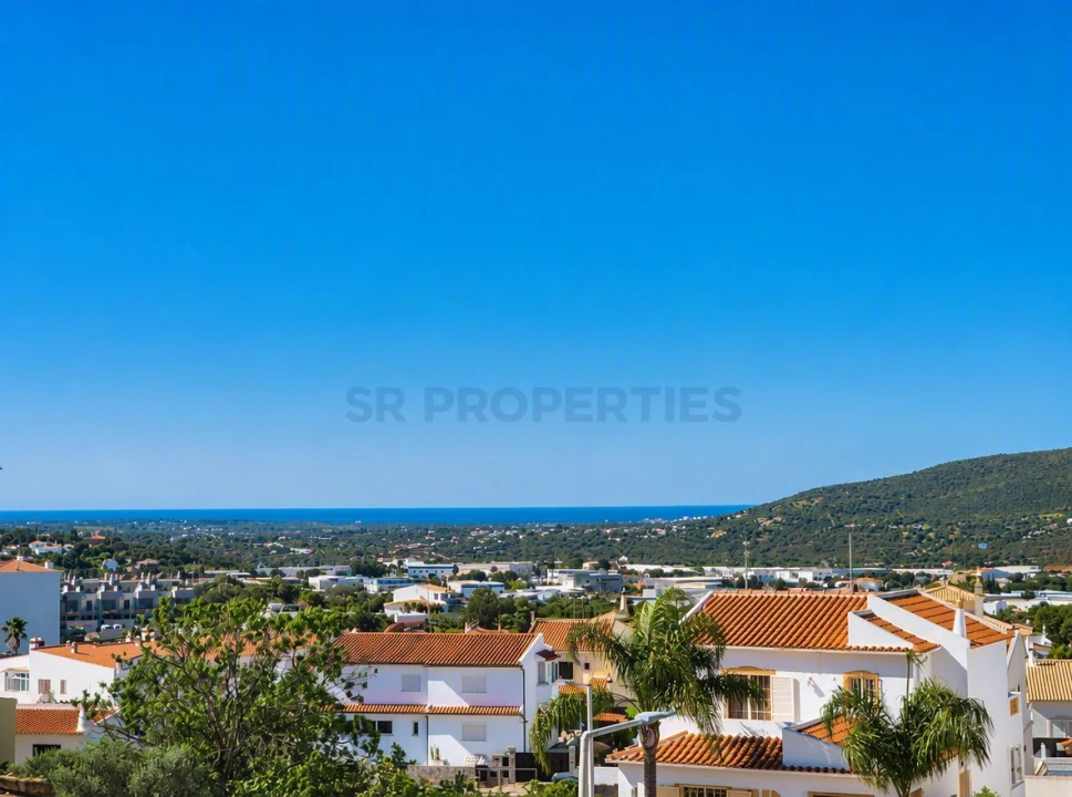 Moradia T5 para Venda em Loule (São Sebastião) Foto 27