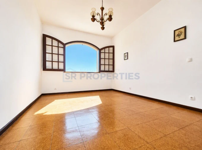 Moradia T5 para Venda em Loule (São Sebastião) Foto 36