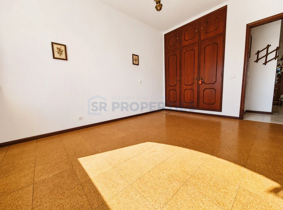 Moradia T5 para Venda em Loule (São Sebastião) Foto 39