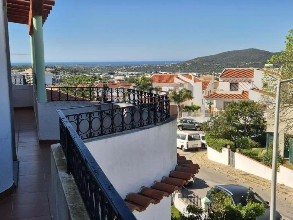 Moradia T5 para Venda em Loule (São Sebastião) Foto 31