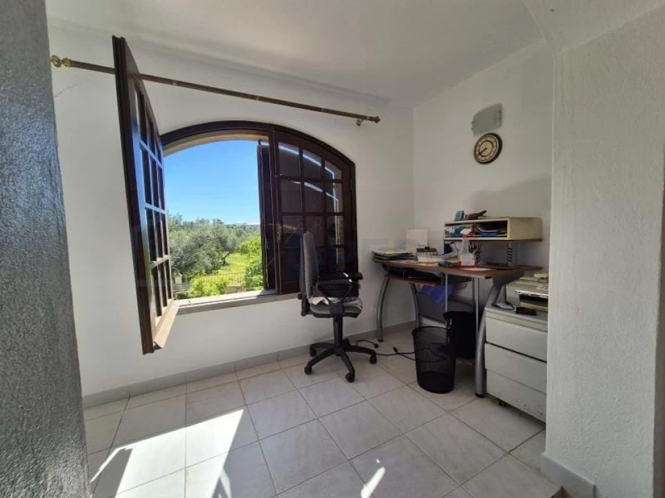 Moradia T5 para Venda em Loule (São Sebastião) Foto 66