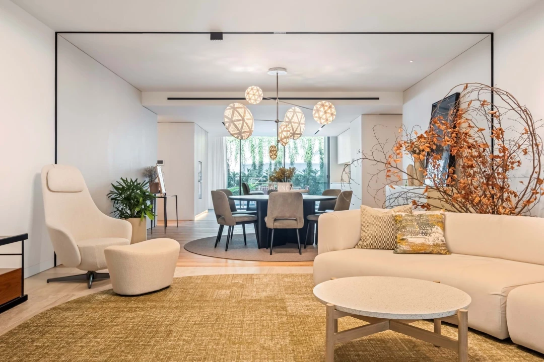Apartamento T2 para Venda em São Martinho Foto 1