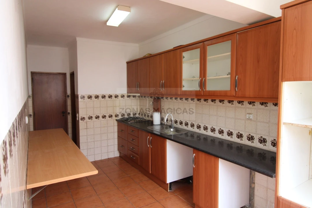 Apartamento T2 para Venda em Portimão Foto 1