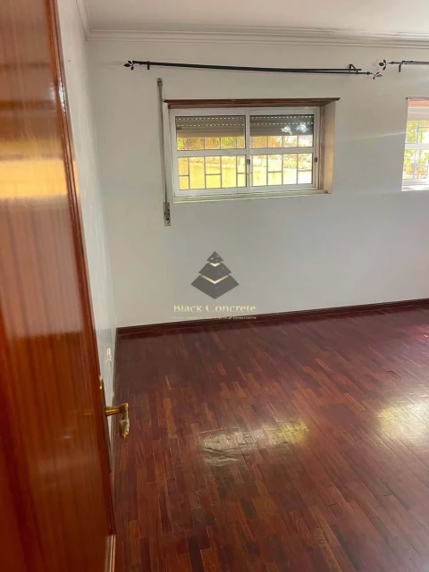 Apartamento T2 para Venda em Algueirão-Mem Martins