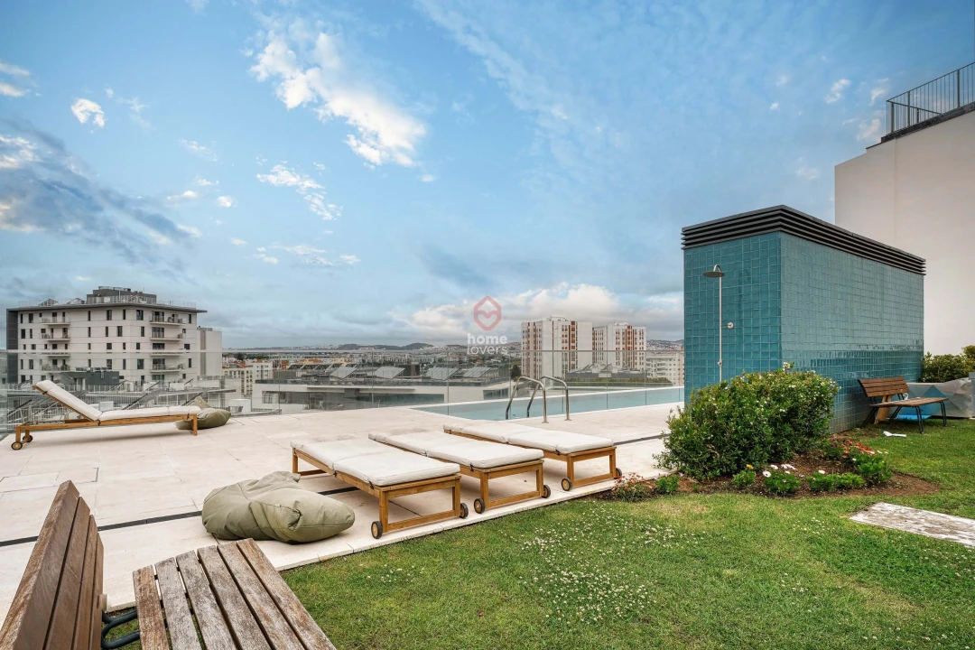 Apartamento T1 para Venda em Lumiar Foto 23