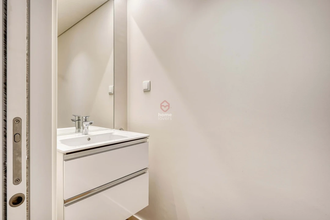 Apartamento T1 para Venda em Lumiar Foto 11