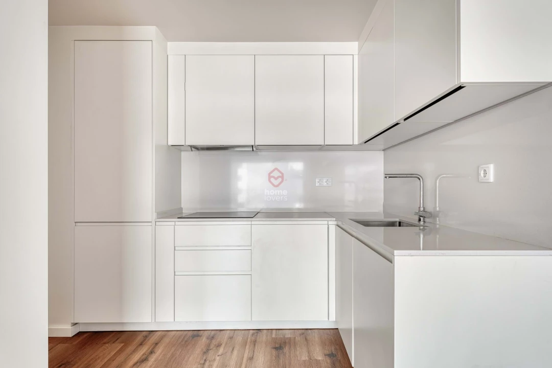 Apartamento T1 para Venda em Lumiar Foto 7