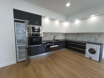 Apartamento T3 para Venda em Santa Iria de Azoia, São João da Talha e Bobadela
