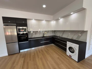 Apartamento T3 para Venda em Santa Iria de Azoia, São João da Talha e Bobadela