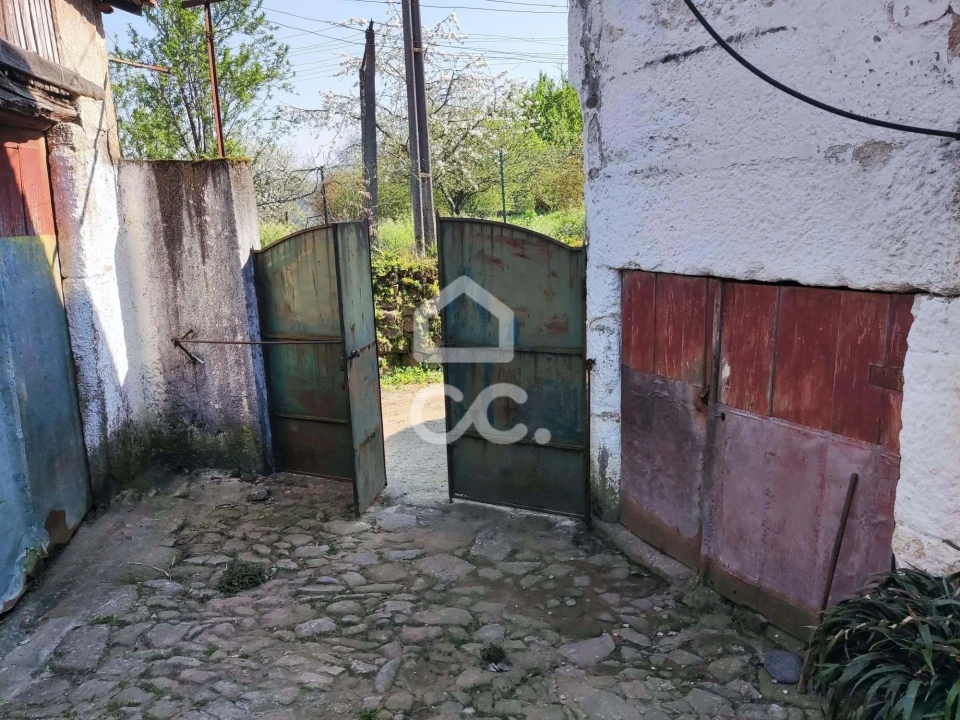 Quinta T6 para Venda em Termas de São Vicente Foto 11