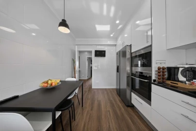 Apartamento T3 para Venda em Oeiras e São Julião da Barra, Paço de Arcos e Caxias