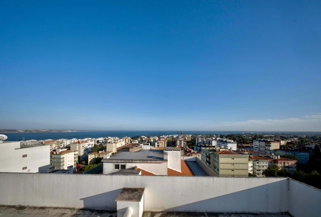Apartamento T3 para Venda em Oeiras e São Julião da Barra, Paço de Arcos e Caxias Foto 30