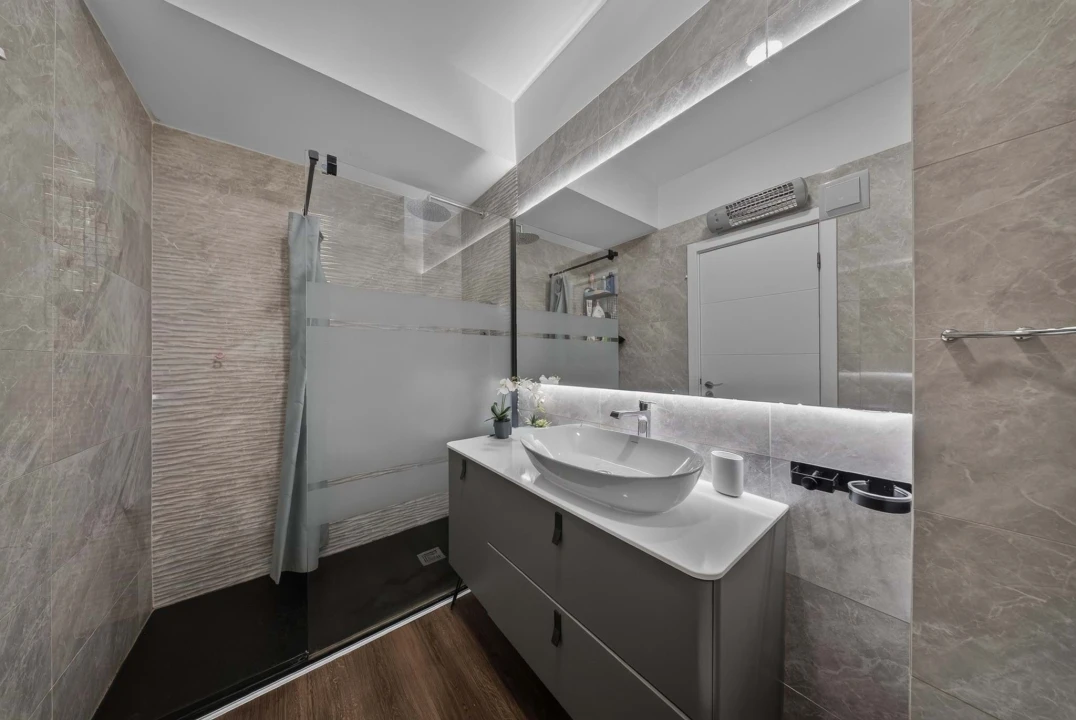 Apartamento T3 para Venda em Oeiras e São Julião da Barra, Paço de Arcos e Caxias Foto 13