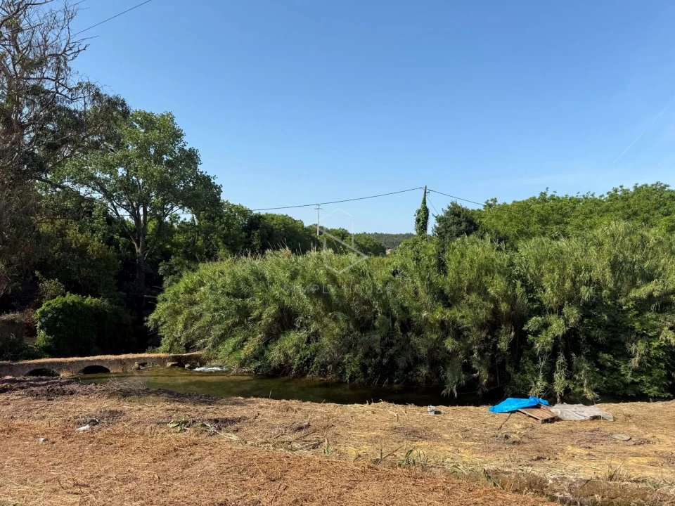Moradia T4 para Venda em Rio Maior Foto 6