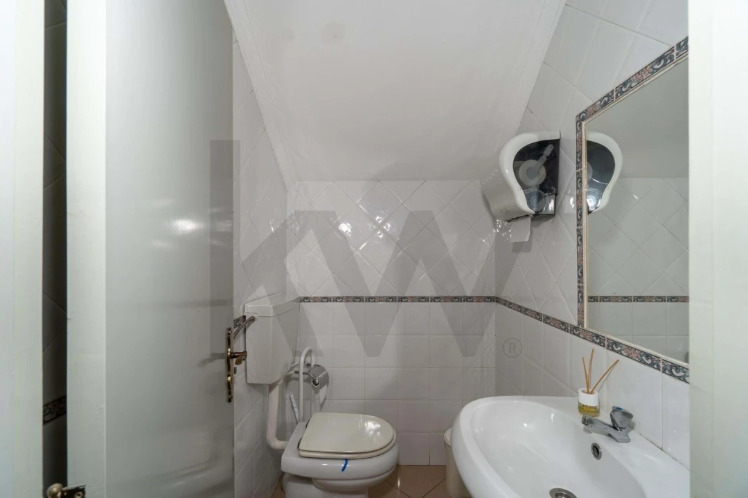 Negócio para Venda em Vila Real de Santo Antonio Foto 4