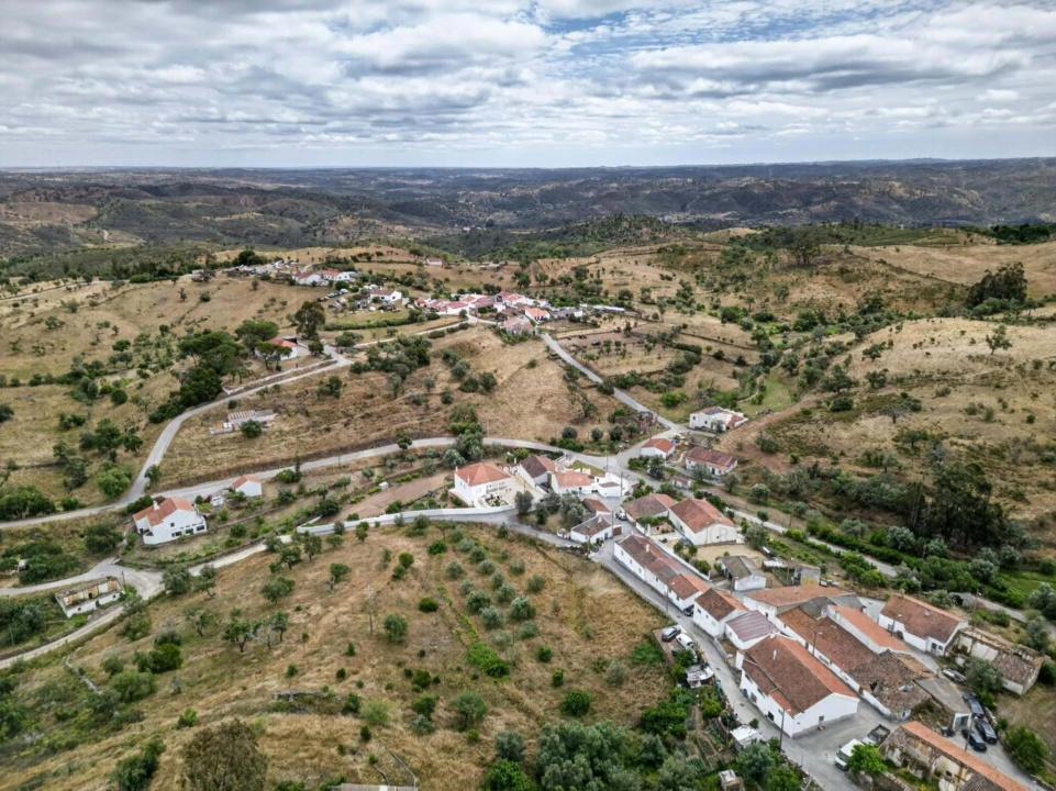 Armazém para Venda em Almodôvar e Graça dos Padrões Foto 12
