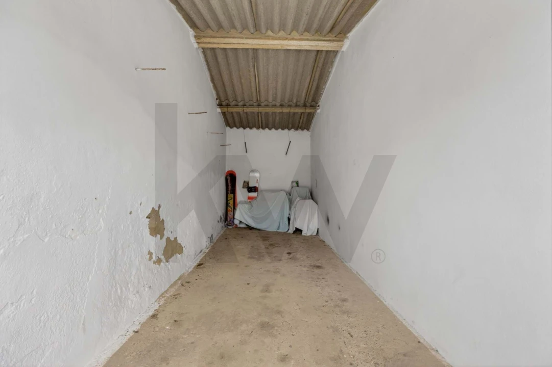 Armazém para Venda em Almodôvar e Graça dos Padrões Foto 3