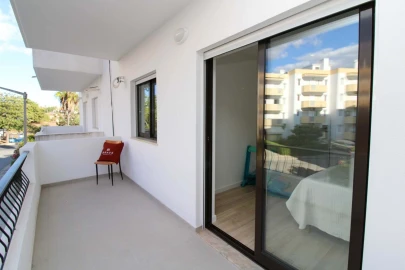 Apartamento T2 para Arrendamento em Albufeira e Olhos de Água