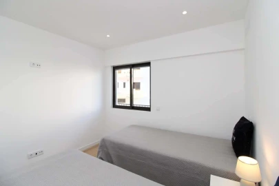 Apartamento T2 para Arrendamento em Albufeira e Olhos de Água
