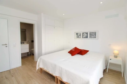 Apartamento T2 para Arrendamento em Albufeira e Olhos de Água
