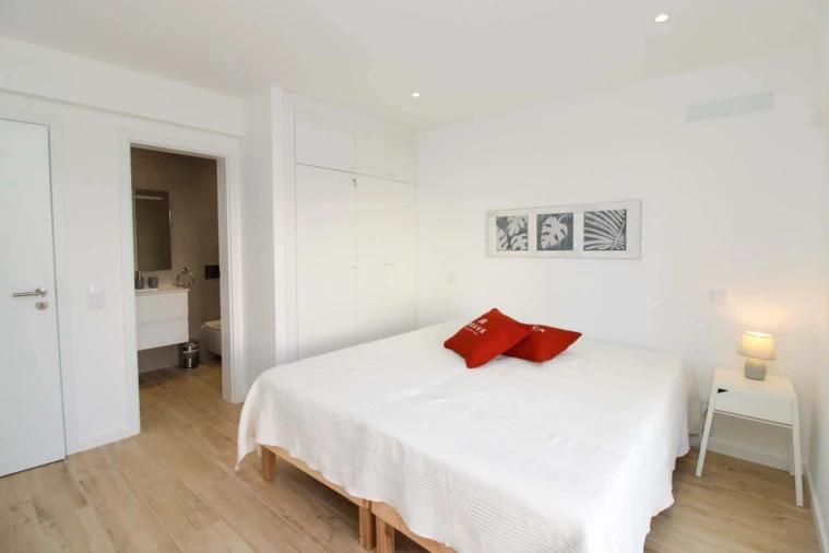Apartamento T2 para Arrendamento em Albufeira e Olhos de Água Foto 10