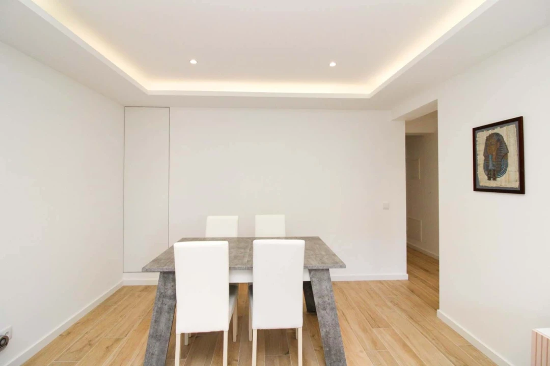 Apartamento T2 para Arrendamento em Albufeira e Olhos de Água Foto 5