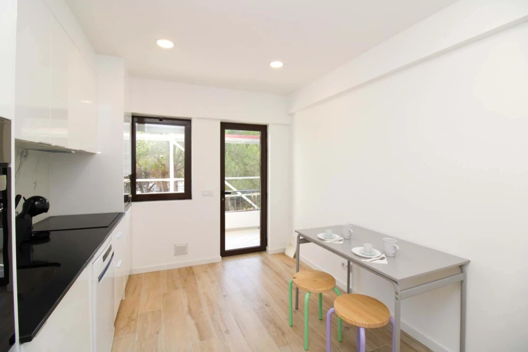 Apartamento T2 para Arrendamento em Albufeira e Olhos de Água Foto 7