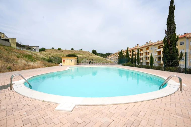 Apartamento T2 para Venda em Alenquer (Santo Estêvão e Triana) Foto 2