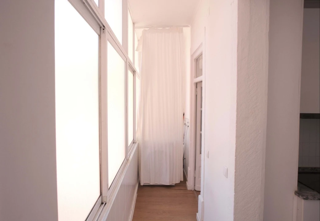 Apartamento T2 para Venda em Penha de França Foto 9