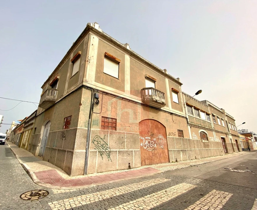 Prédio para Venda em Montijo e Afonsoeiro Foto 1