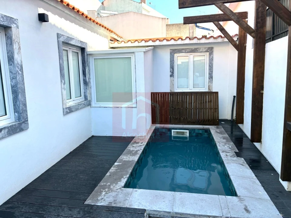 Moradia T2 para Venda em Alcochete Foto 1