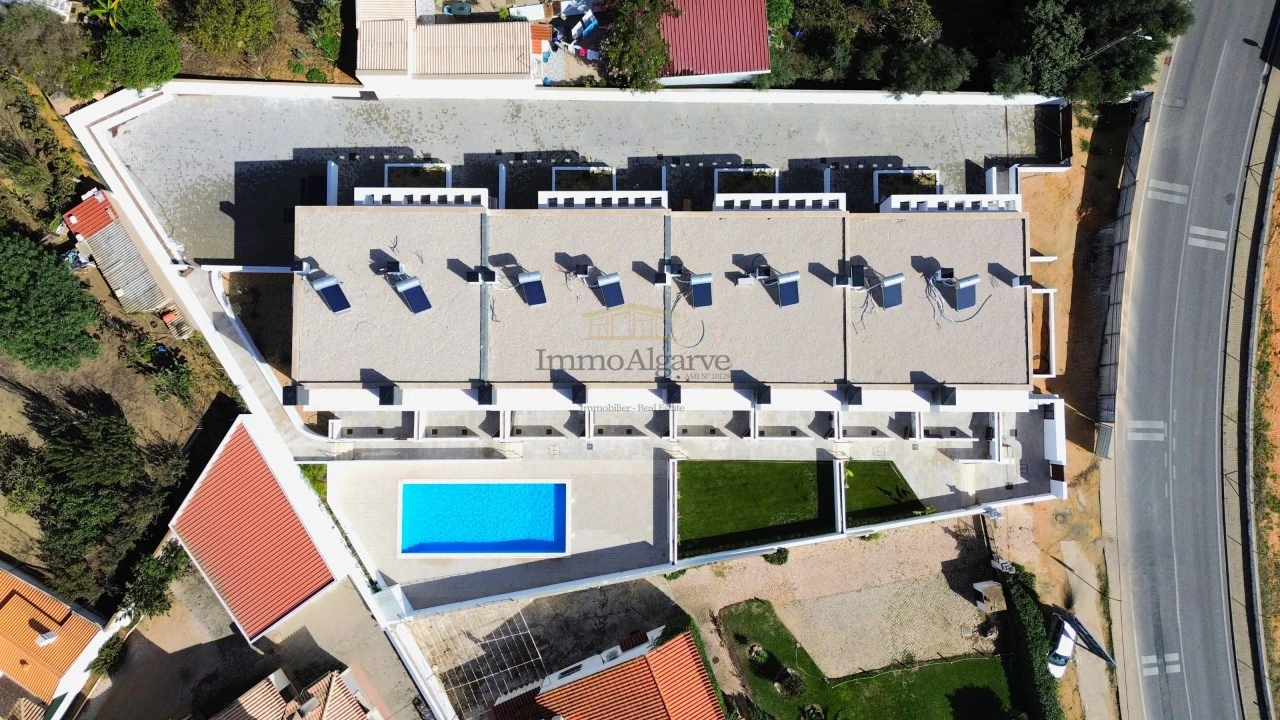 Moradia T2 para Venda em Albufeira e Olhos de Água Foto 37