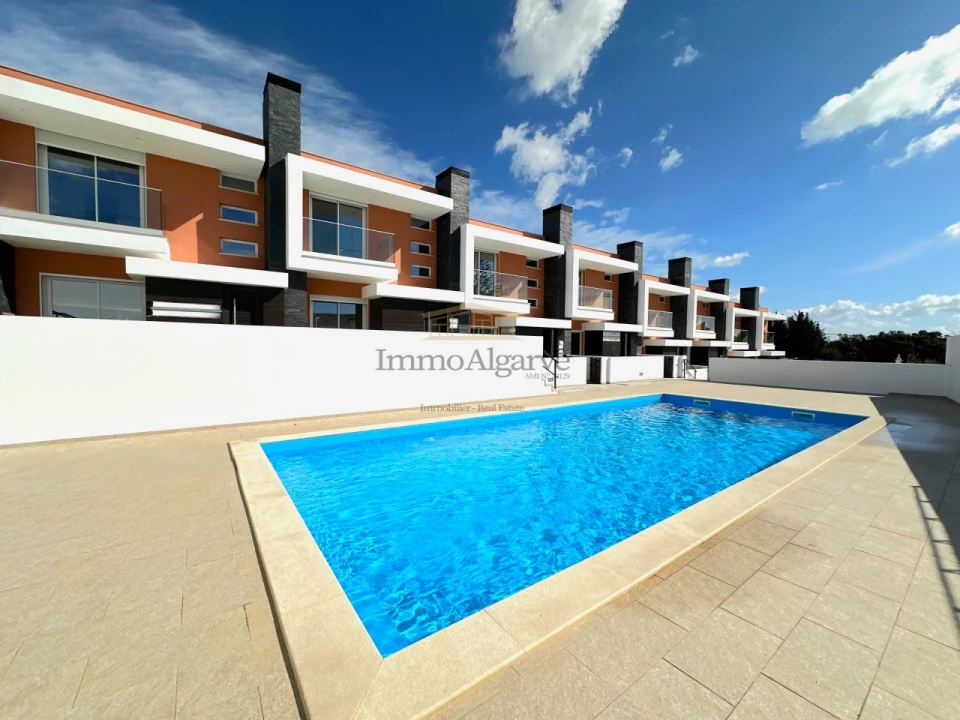 Moradia T2 para Venda em Albufeira e Olhos de Água Foto 23