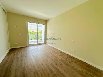 Moradia T2 para Venda em Albufeira e Olhos de Água