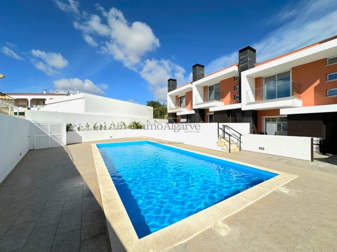 Moradia T2 para Venda em Albufeira e Olhos de Água Foto 25