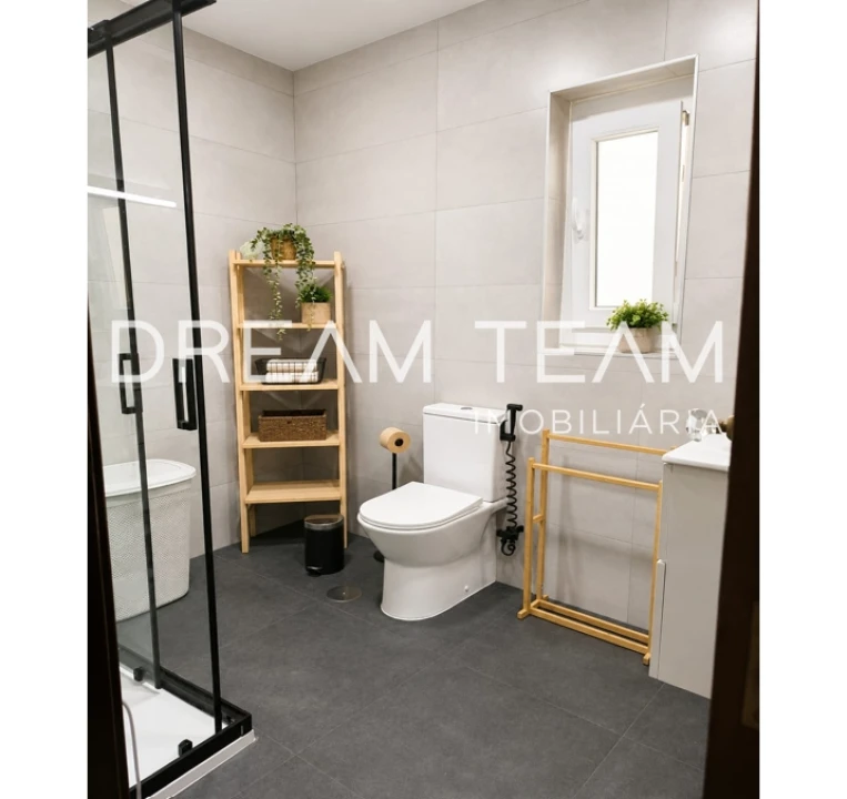 Apartamento T2 para Arrendamento em Sesimbra (Santiago) Foto 12