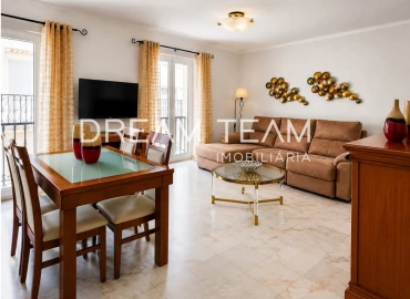 Apartamento T2 para Arrendamento em Sesimbra (Santiago)