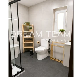 Apartamento T2 para Arrendamento em Sesimbra (Santiago)