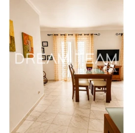Apartamento T2 para Arrendamento em Sesimbra (Santiago)