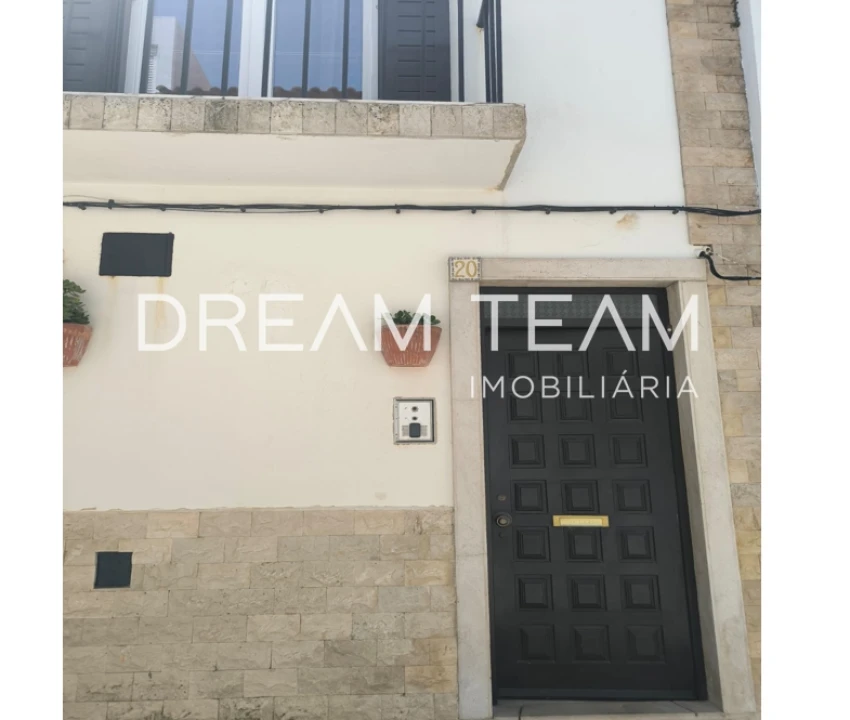 Apartamento T2 para Arrendamento em Sesimbra (Santiago) Foto 20