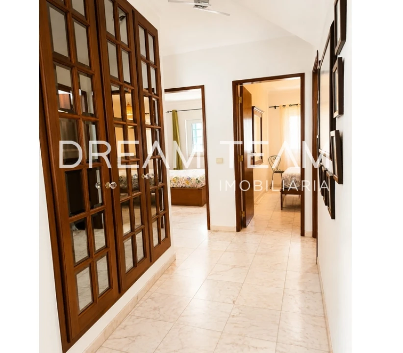 Apartamento T2 para Arrendamento em Sesimbra (Santiago) Foto 4