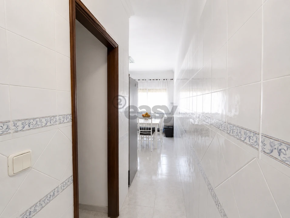 Apartamento T1 para Venda em Alverca do Ribatejo e Sobralinho Foto 4