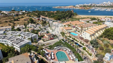Apartamento T3 para Venda em Ferragudo