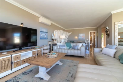 Apartamento T3 para Venda em Ferragudo