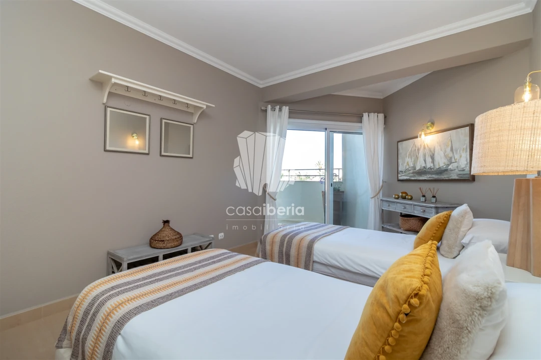 Apartamento T3 para Venda em Ferragudo Foto 18