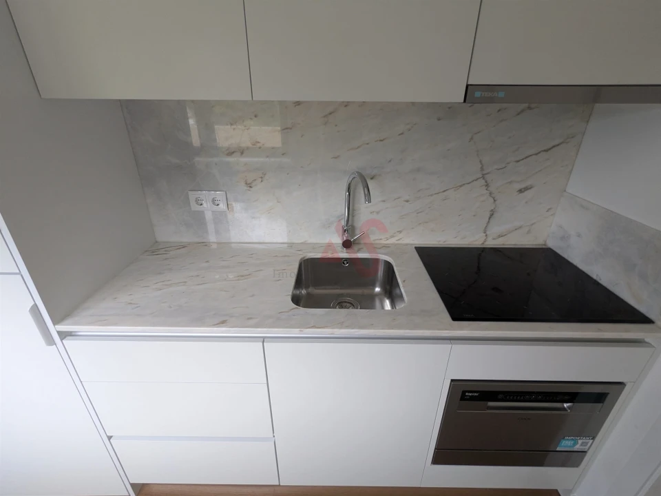 Apartamento T1 para Venda em Fafe Foto 6